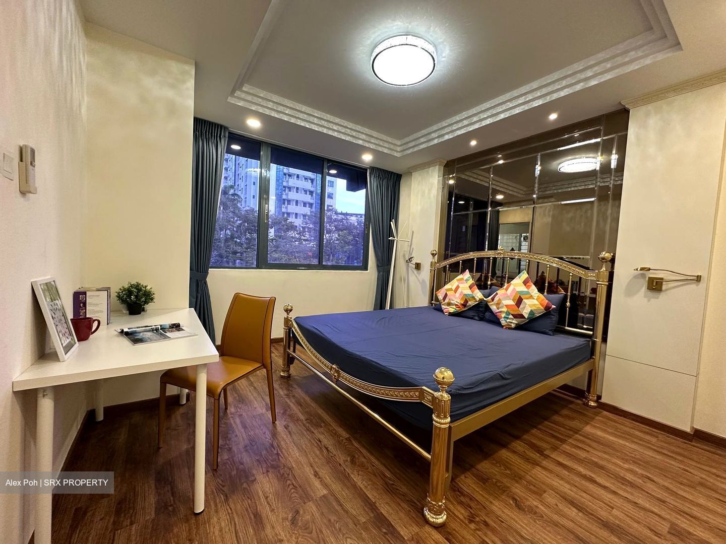 Crystal Court (D10), Apartment #477461361